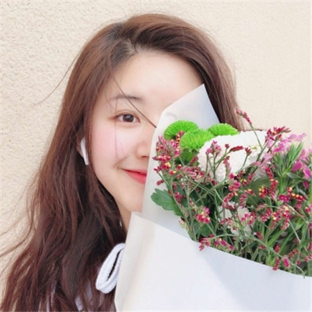 抖音氣質美女圖片大全超好看 嘗我一口甜上心頭