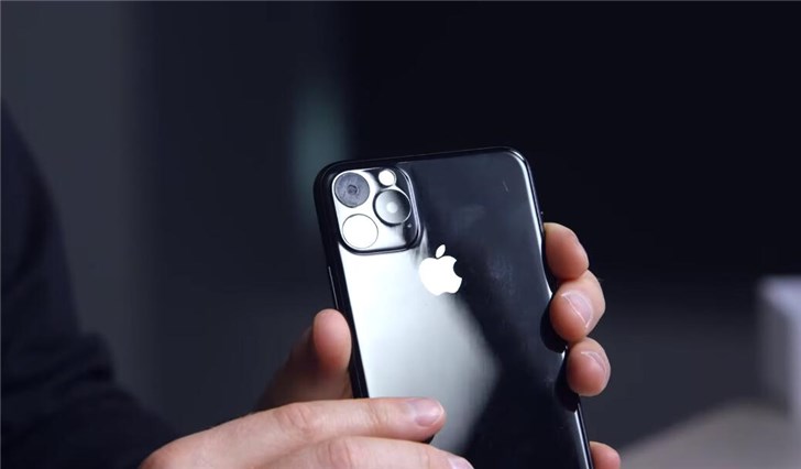 最新蘋(píng)果iPhone 11機(jī)模出爐：基于CAD圖制作