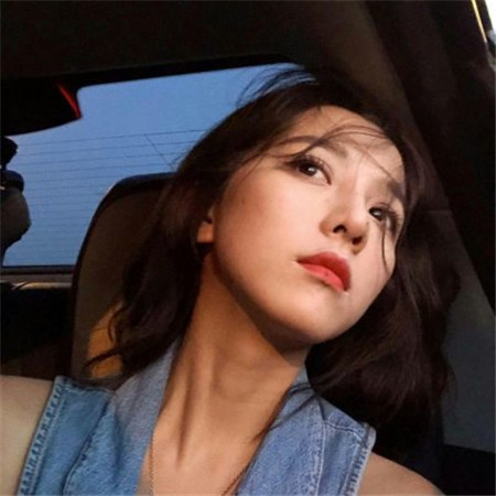 朋友圈背景圖片傷感女生2020 別把我的付出當做理所應當