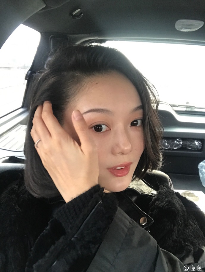 豆瓣女神晚晚圖片加穿衣風(fēng)格 晚晚是怎么火起來(lái)的