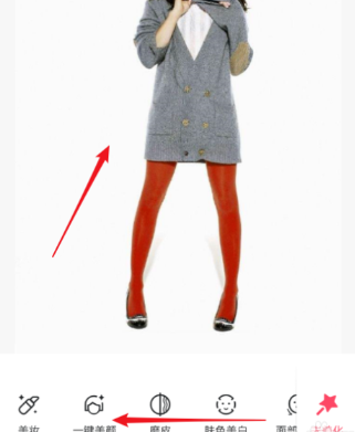 美圖秀秀在哪里p腿 美圖秀秀瘦腿方法