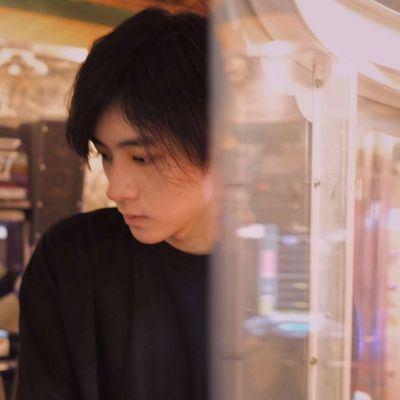2021陽光帥氣清晰QQ男頭 都在用不同的方式長(zhǎng)大誰也沒輕輕松松