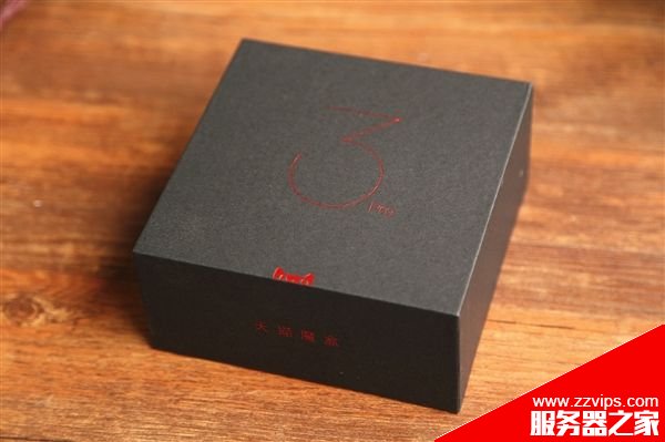 天貓魔盒3 Pro黑紅配色開箱圖賞:美