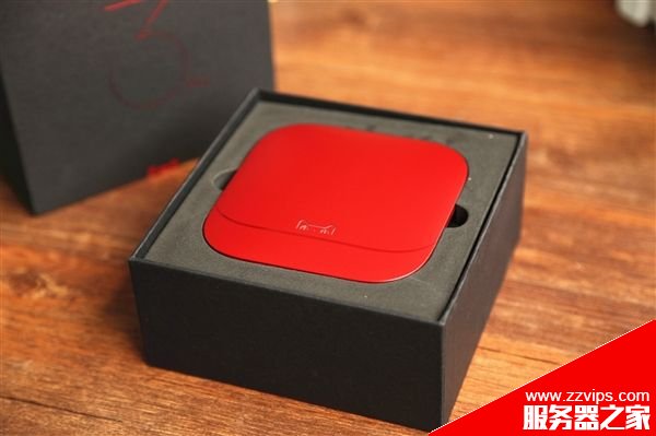 天貓魔盒3 Pro黑紅配色開箱圖賞:美