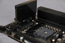 為啥固態(tài)硬盤越用越慢？還可以拯救一下！
