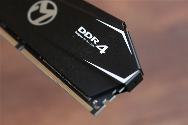 DDR5 和DDR4 內(nèi)存區(qū)別在哪?一文了解詳情 DDR5 和DDR4 內(nèi)存區(qū)別在哪?一文了解詳情
