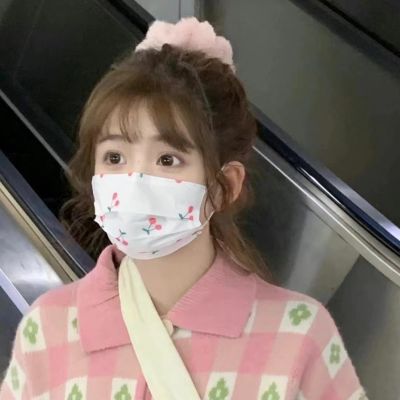 最新版俏皮搞鬼的女生微信頭像 簡(jiǎn)單又很好看的氣質(zhì)女頭