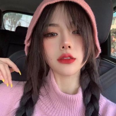 很高級(jí)的女生微信頭像2022最新 或許年輕和遺憾總綁在一起