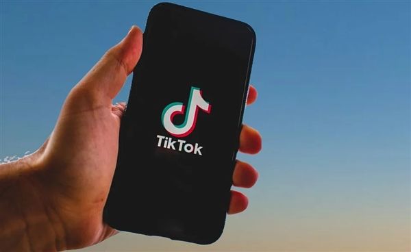 一個月狂賺16億！抖音及TikTok成全球移動應用最強“吸金獸”